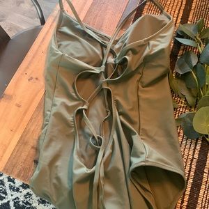 Aerie Strappy Back One Piece Swimsuit. Size L. Green.